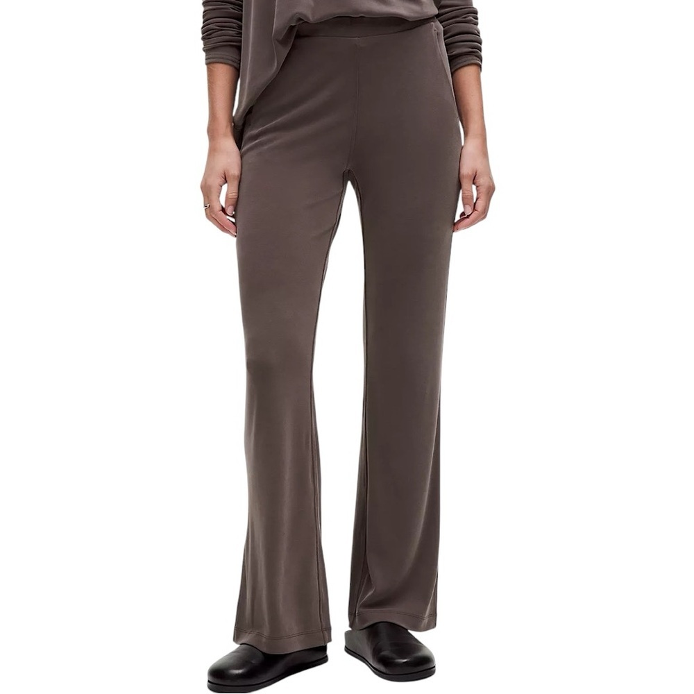LULULEMON Drapey Softstreme Flared Pant in Espresso